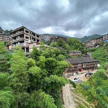 Long An Hotel Луншэн Экстерьер фото