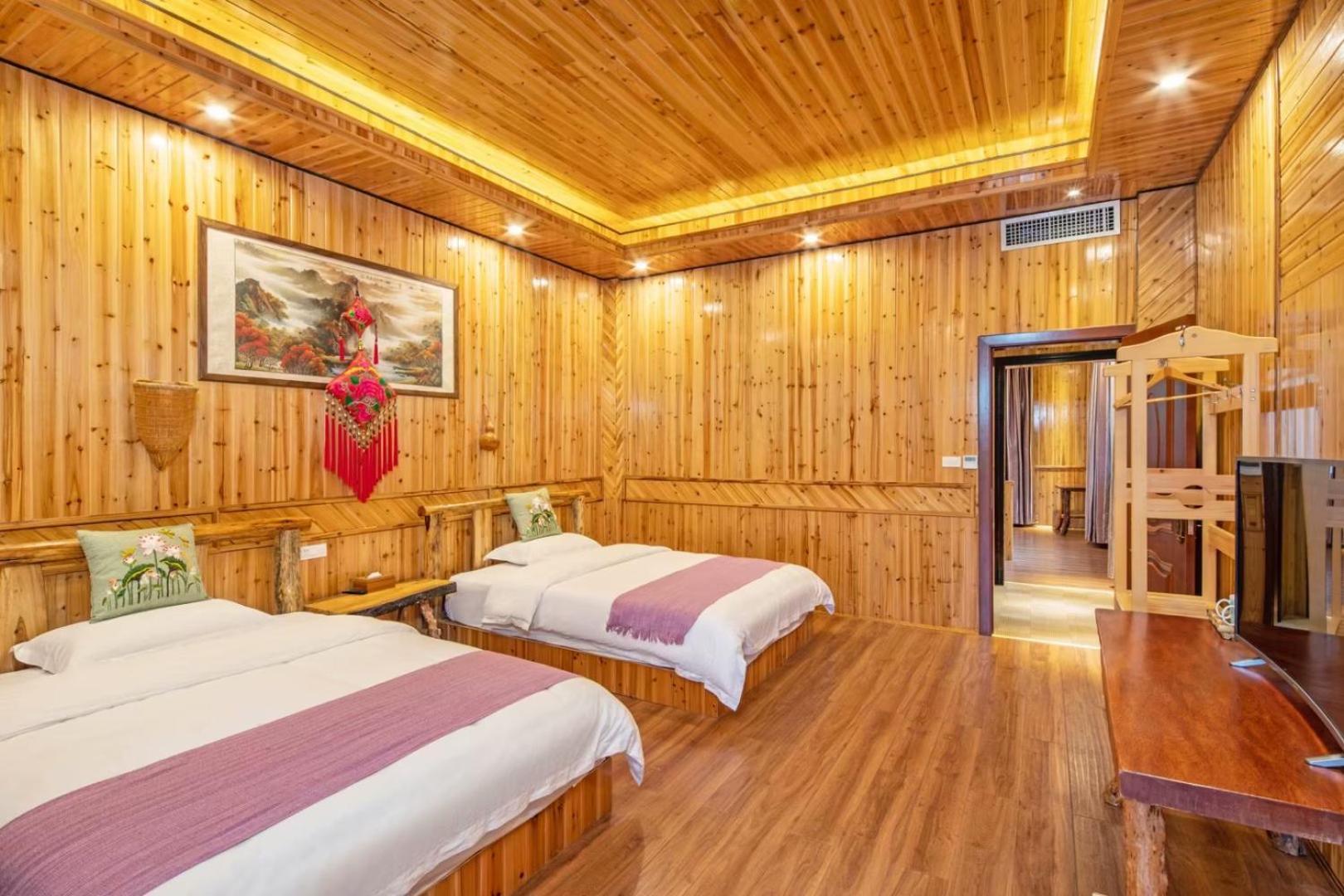 Long An Hotel Луншэн Экстерьер фото