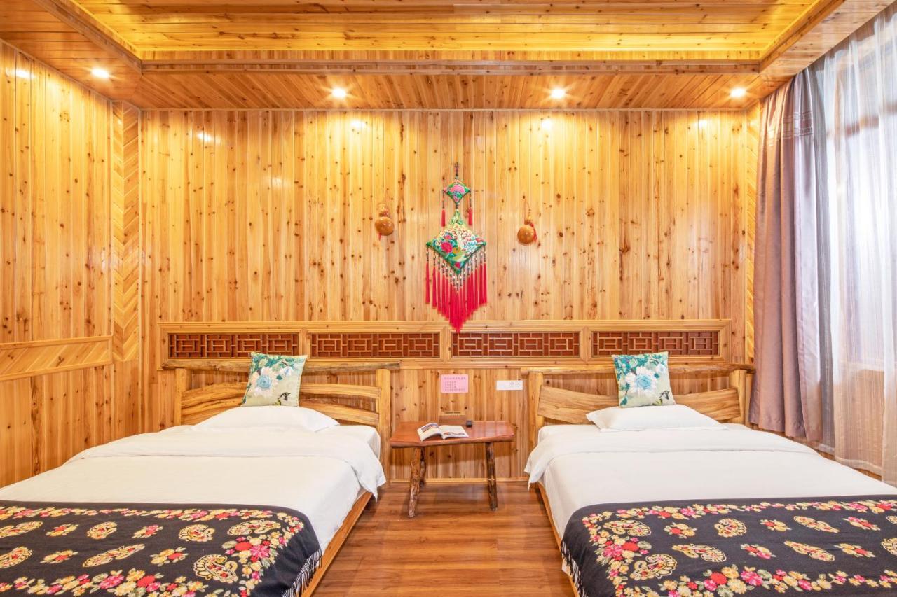 Long An Hotel Луншэн Экстерьер фото