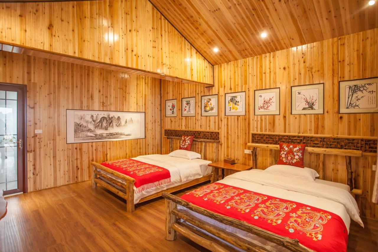 Long An Hotel Луншэн Экстерьер фото