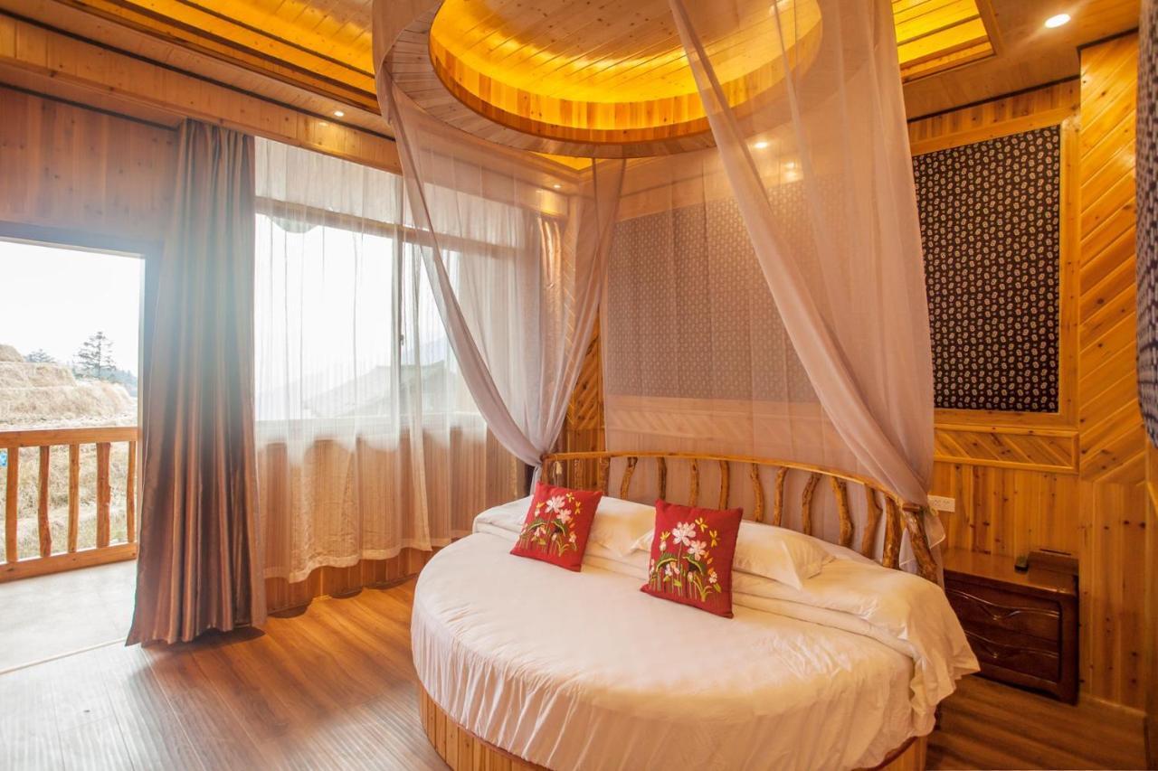 Long An Hotel Луншэн Экстерьер фото